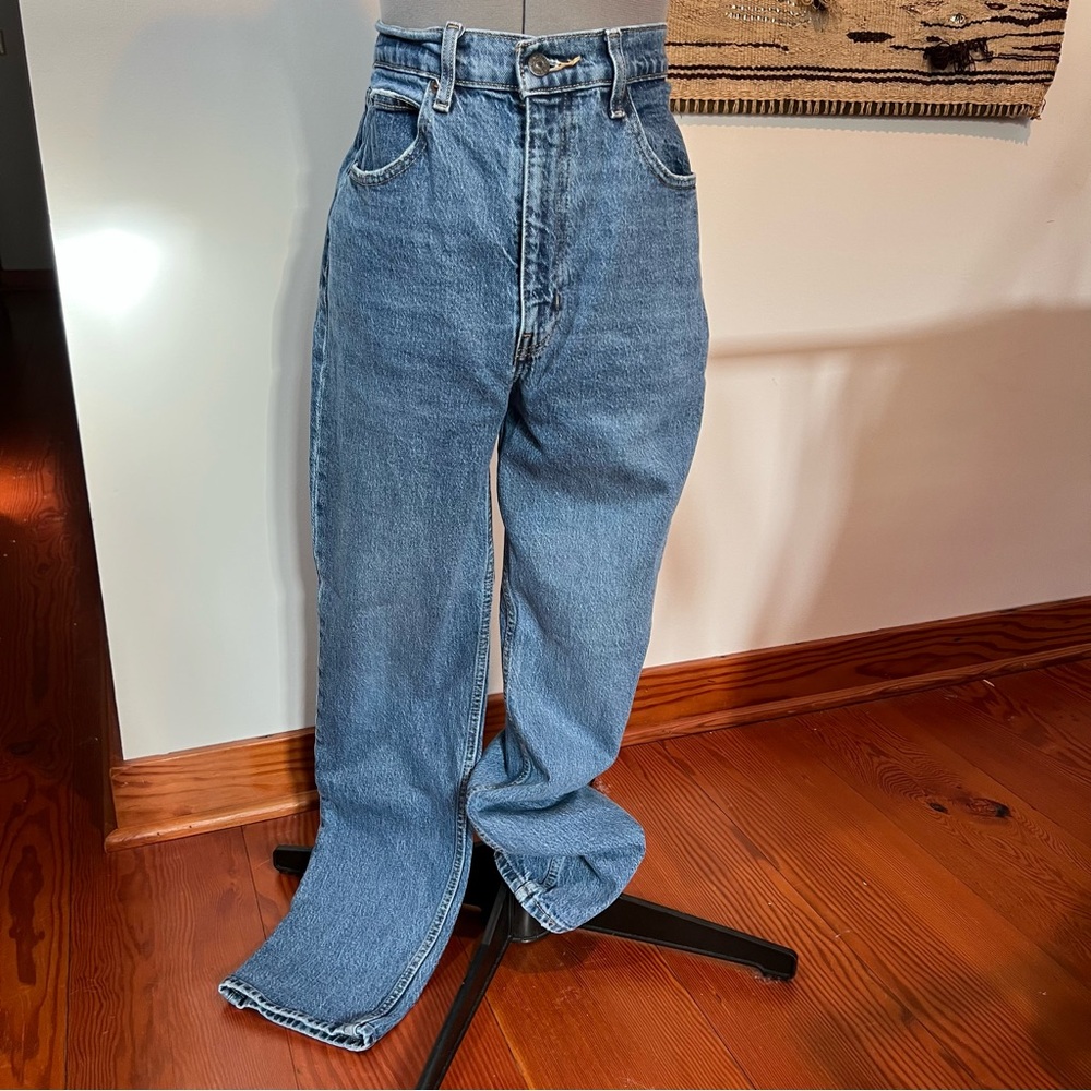 Levi’s high slim straight, light wash size 30 women’s jeans.